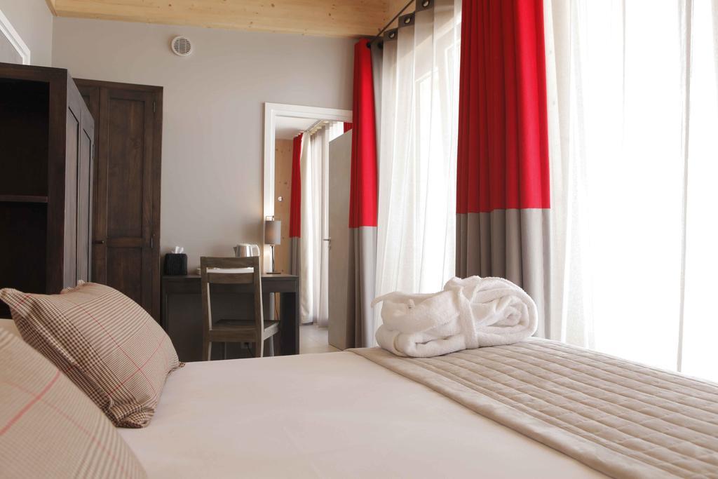 L'Aiguille Grive Chalets Hotel Les Arcs  Room photo
